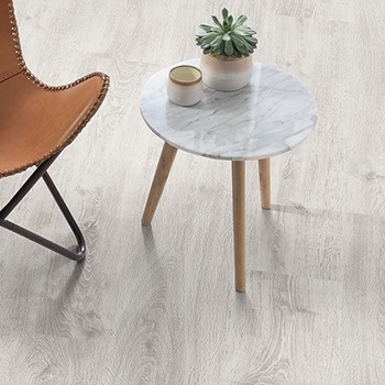 Ламинат Egger Comfort EC2936 «Дуб Уолтем белый» — лёгкость, стиль и надёжность на сайте «Уфа‑ламинат.рф» 